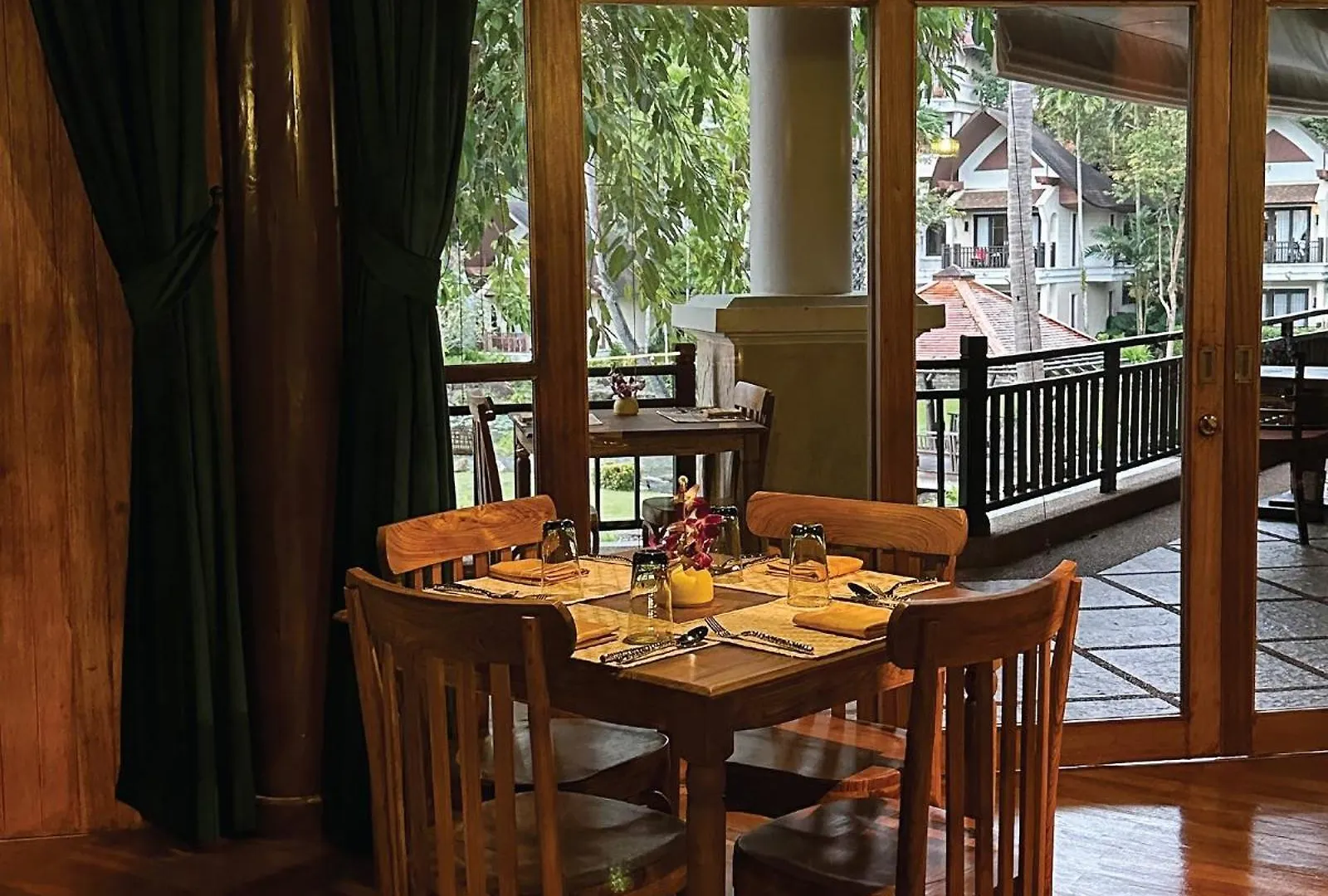 Rawi Warin Resort And Spa - SHA Plus Ko Lanta